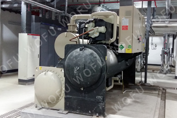 地源熱泵，大榮世紀(jì)綜合樓沃富地源熱泵中央空調(diào)系統(tǒng)主機(jī)，青島沃富新能源