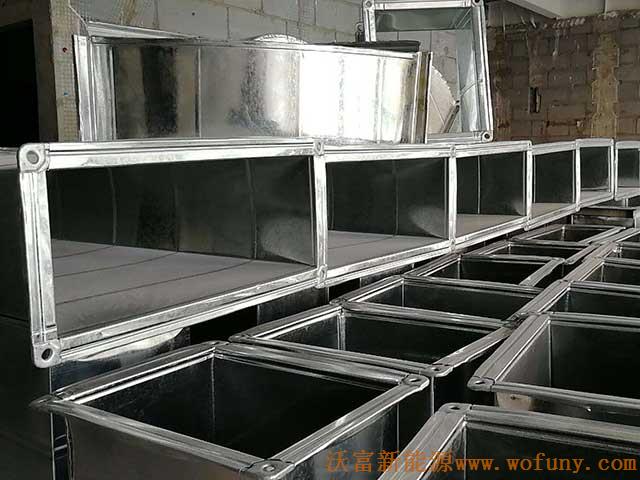 青島沃富新能源承建青島市小水清溝村改造配套學校空氣源熱泵項目&mdash;&mdash;全熱回收通風管道